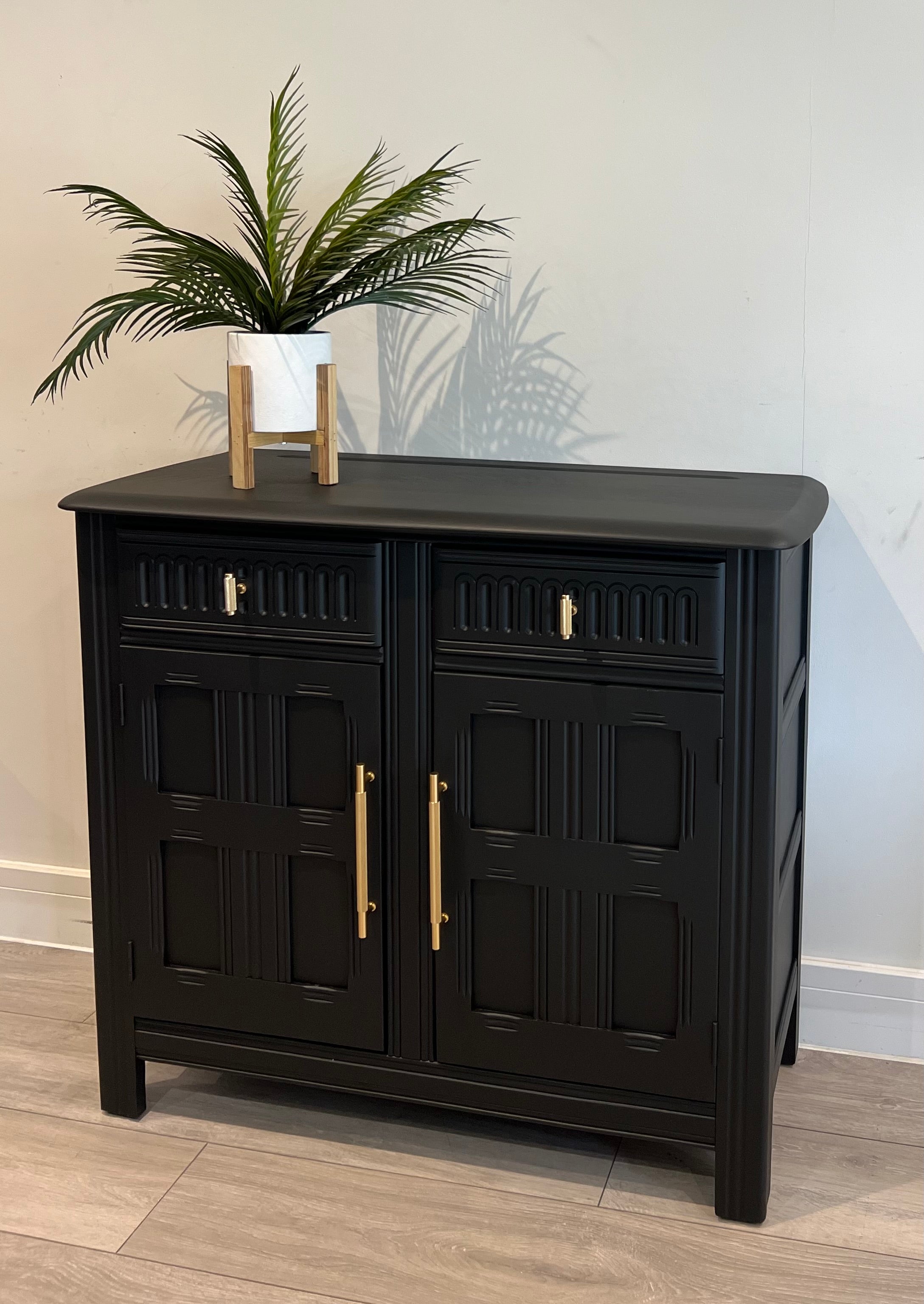 Sideboard – 3 Sizes Available | Bespoke Colour & Handle Options